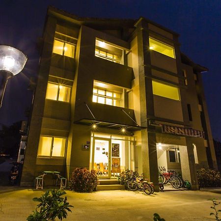 Backpacker B&B Jinning Екстер'єр фото